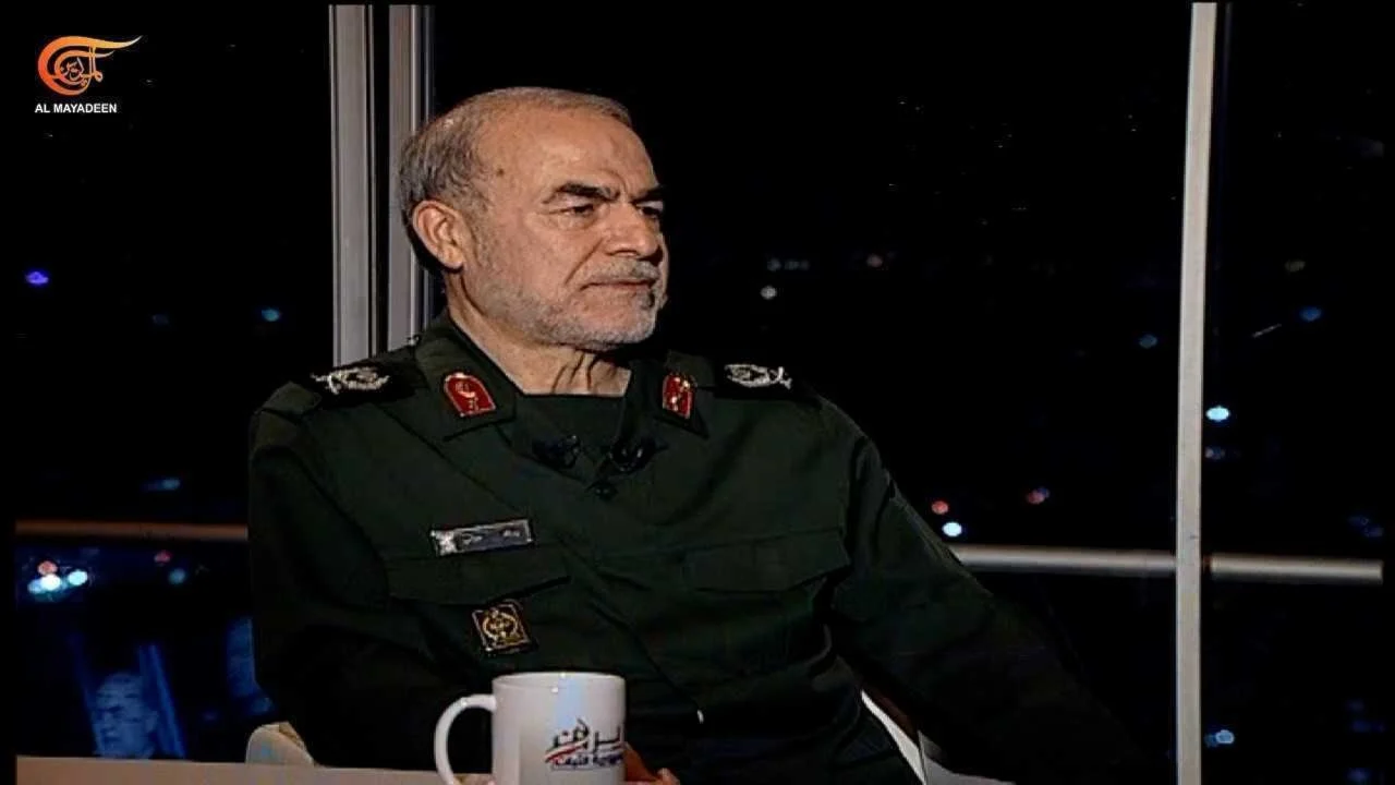 موشک «خرمشهر-۴» حامل پیامی روشن برای آمریکاست