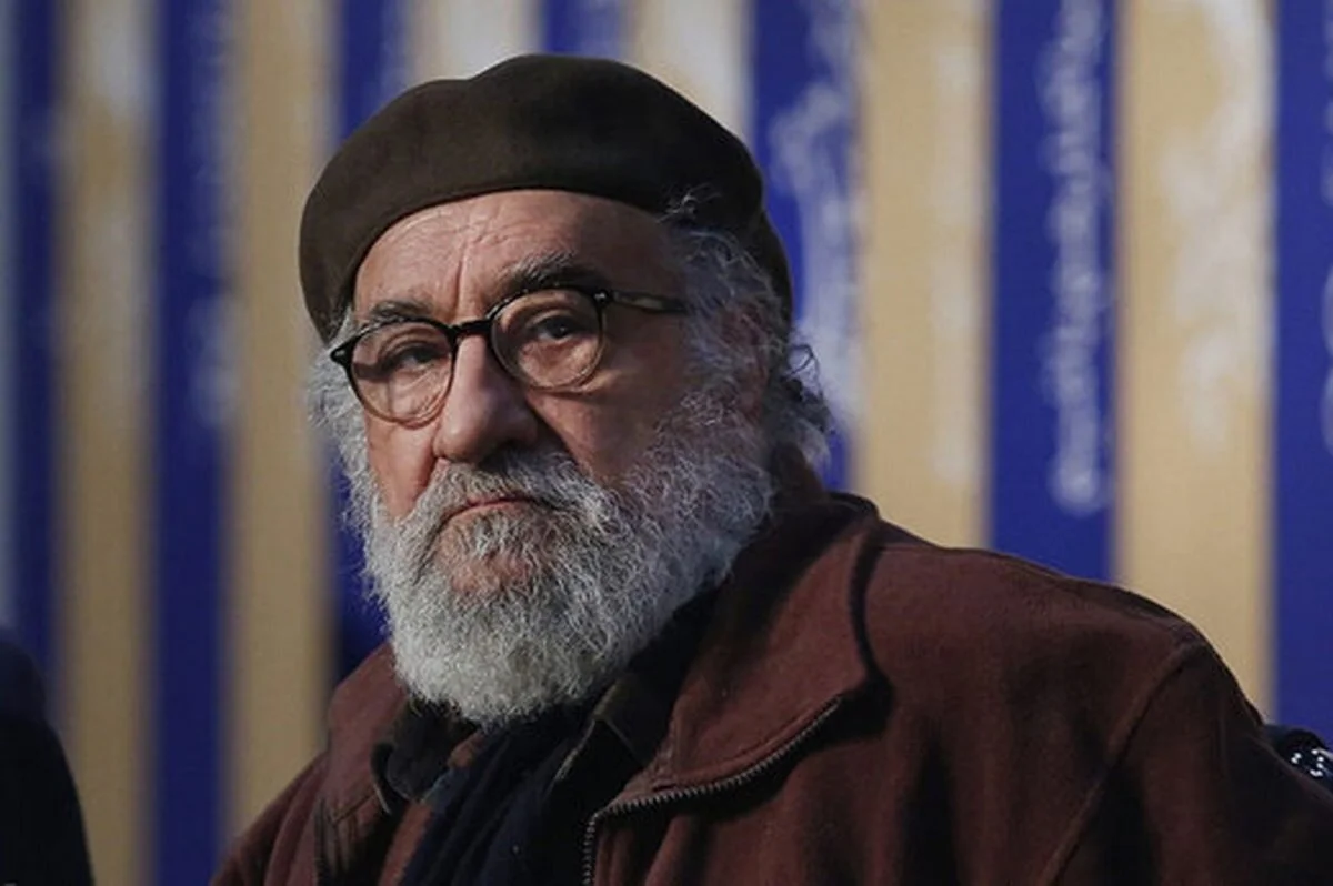 داریوش ارجمند: موساد هیچ غلطی نمی‌تواند بکند؛ وحدت و آرامش راه نجات کشور است/حاج قاسم سلیمانی رستم زمان بود