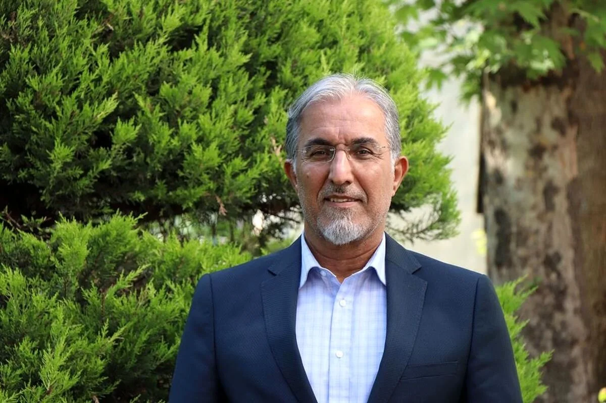 هدف از بزرگ‌نمایی خسارت جنگ، تسلیم کشور است