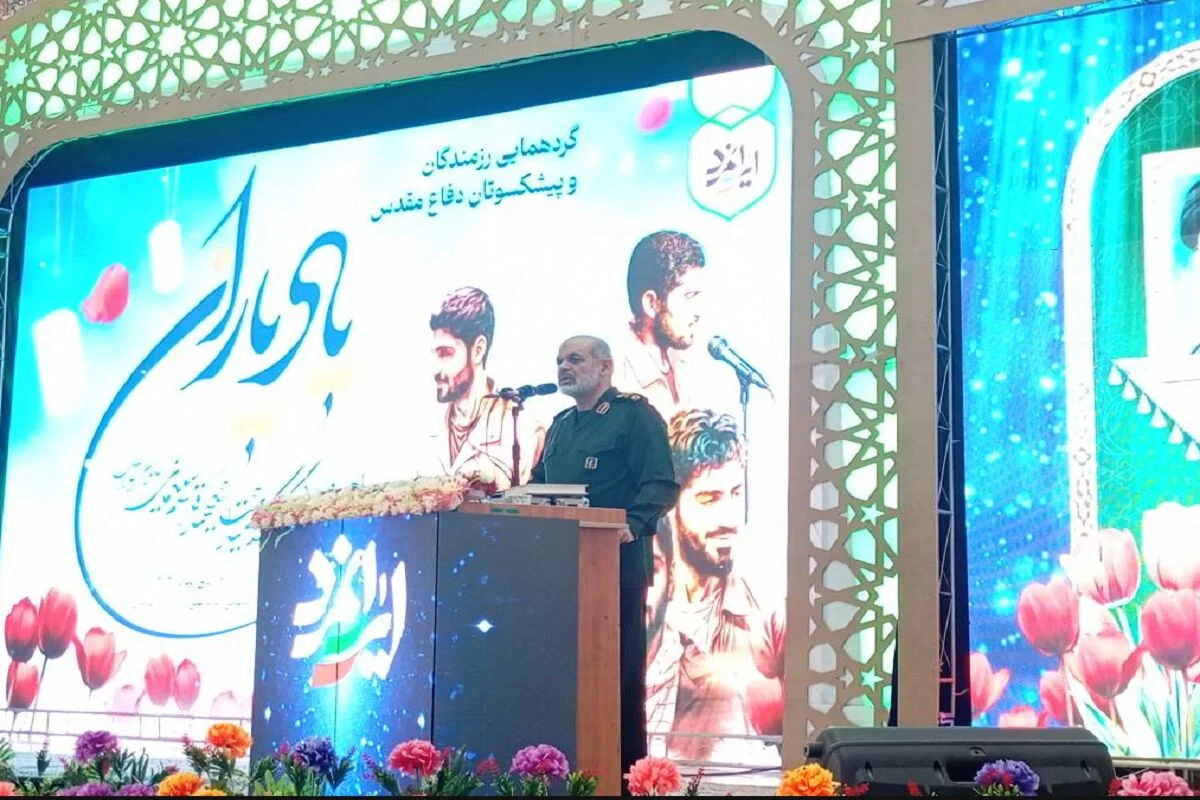 ربودن رئیس‌جمهور یک کشور یا ترور شهید سلیمانی نشانه قدرت نیست، بلکه اوج ذلت و نشانه فروپاشی آمریکا است