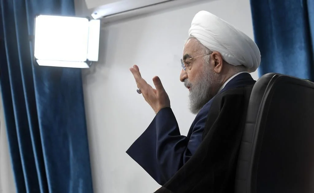 تکمیل پازل دشمن علیه اتحاد مقدس/وقتی روحانی با ملغمه‌ای از تحریف و دوگانه‌سازی، مذاکره بی‌فایده را تنها راه‌حل القا می‌کند