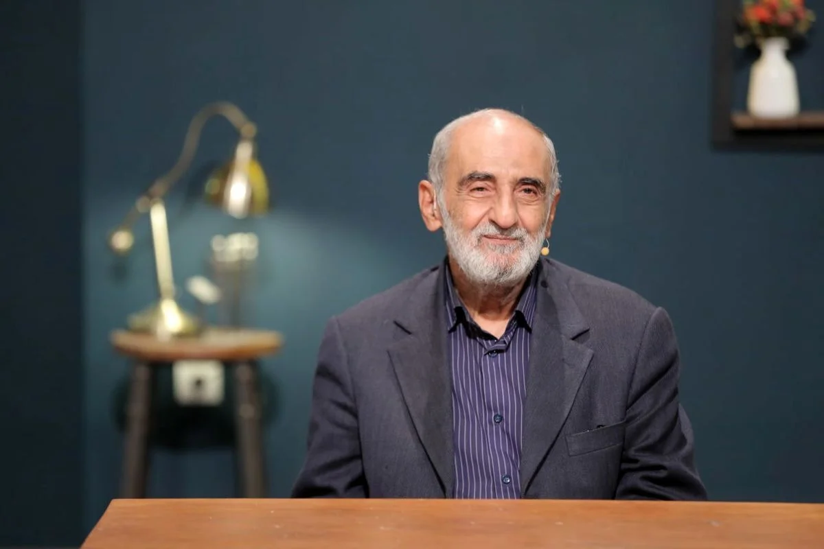 شمشیر دوستان علی در غلاف نیست