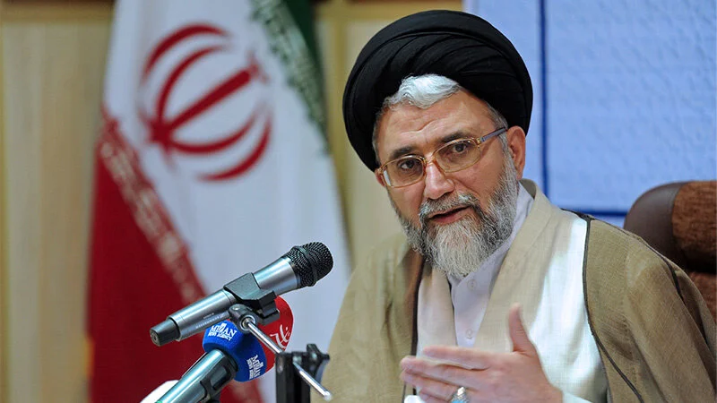 خطیب: اقدامات غرب علیه ایران منجر به آسیب پذیری خودشان می‌شود