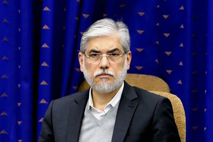 افزایش انتقادات به وزیر علوم؛ یک نماینده مجلس سیمایی صراف را به استیضاح تهدید کرد