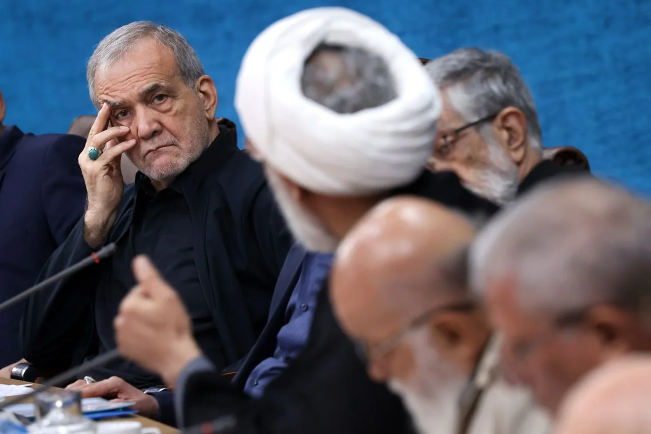 همه امور با رهبری هماهنگ است؟