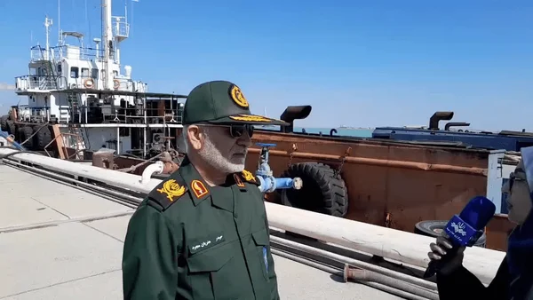 سپاه دو نفت‌کش خارجی را در خلیج فارس توقیف کرد