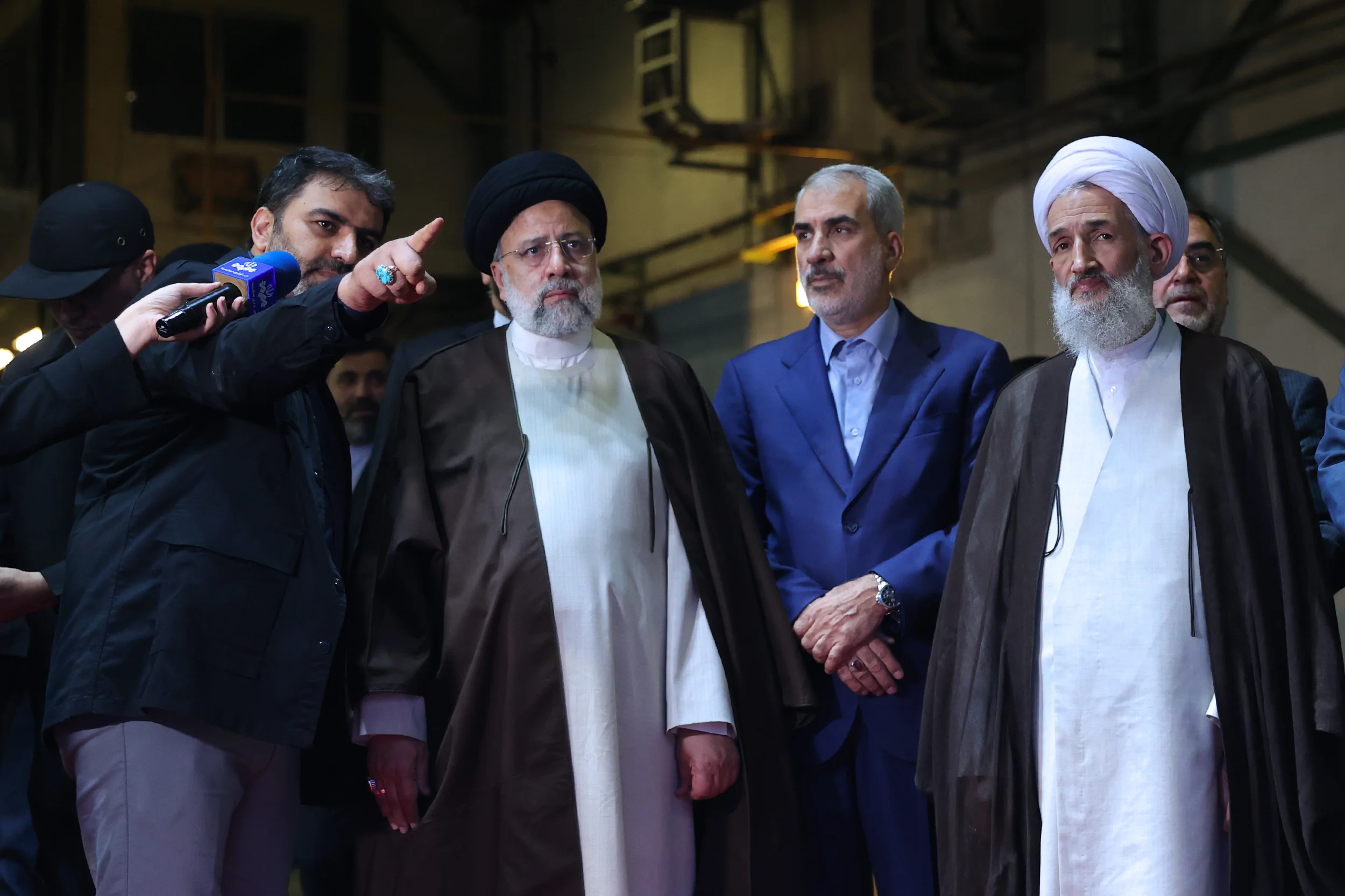 خروج کارخانه‌ها از باتلاق رکود و تعطیلی