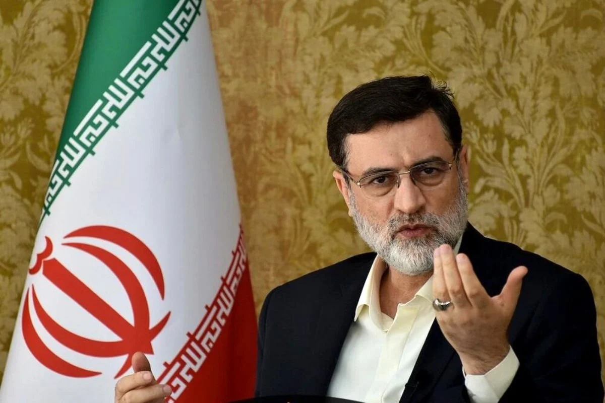 دشمن به برخی از سیاستمداران امید بسته‌است