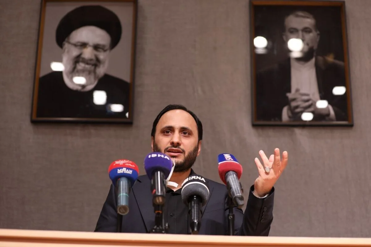 بهادری‌جهرمی: شهید رئیسی دولت را با تورم 60 درصد تحویل گرفت/ 10 میلیون نفر از فقر خارج شدند