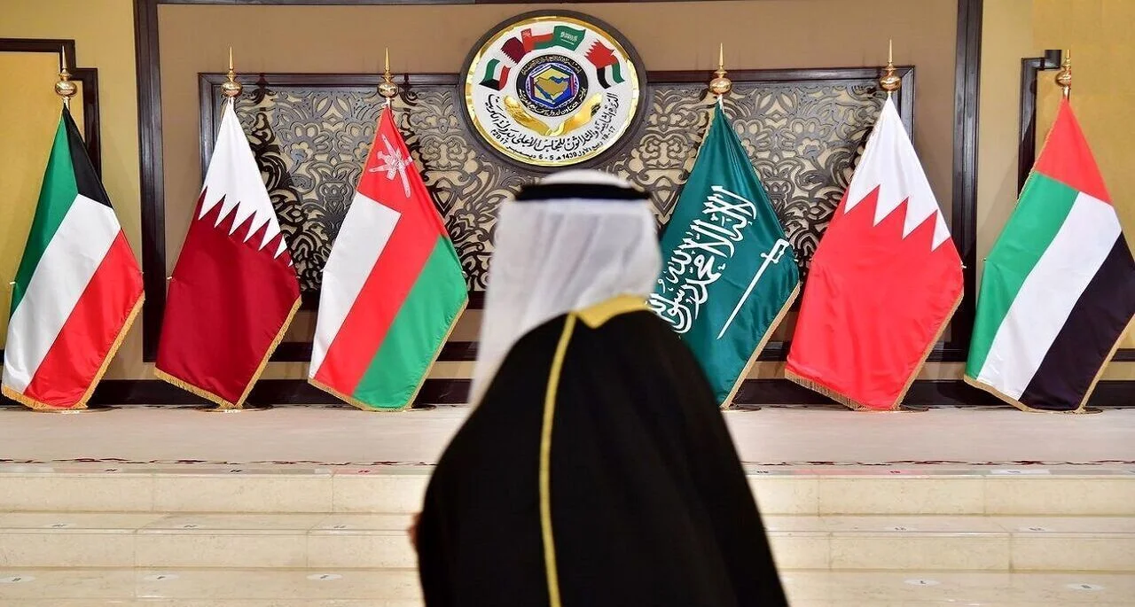 بیداری دیرهنگام برخی شیوخ خلیج‌فارس