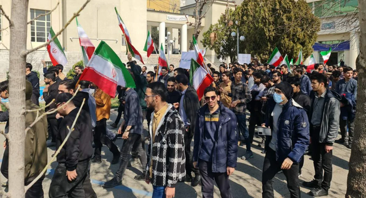 واکنش دانشجویان دانشگاه تهران به تلاش اپوزیسیون برای تبدیل سوگ جمعی به سکوی انفجار خشم