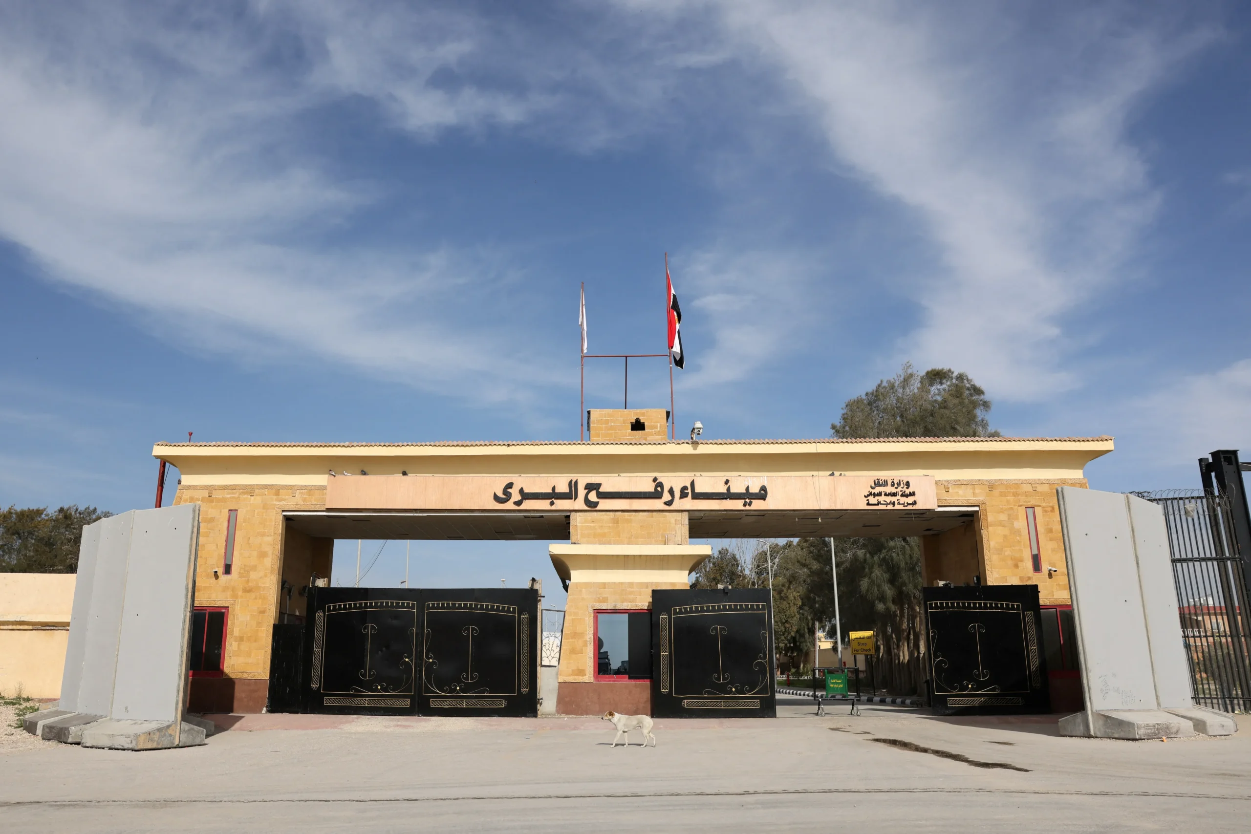 هزاران بیمار فلسطینی به دلیل بسته بودن گذرگاه رفح در معرض مرگ هستند