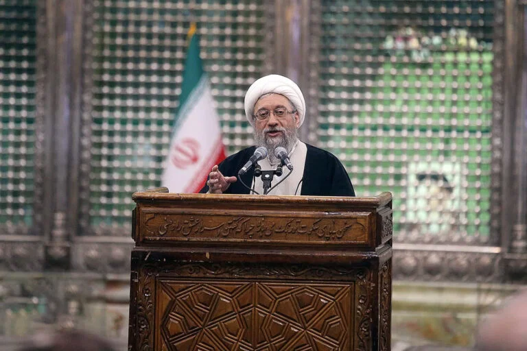 آملی لاریجانی: جباران تاریخ در اوج غرورشان سرنگون شدند