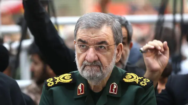 حرکت برای اصلاح دیپلماسی