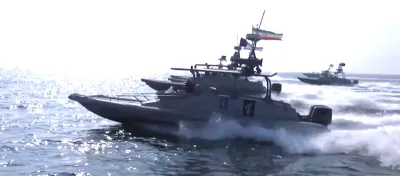 هرمز زیر سایه
