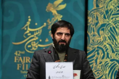 کارگردان سینما: برخی برای پاسپورت کشورهای خارجی علیه کشور خود میجنگند
