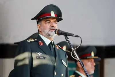 ملت ایران با حضور در راهپیمایی ۲۲ بهمن میخ آخر را بر تابوت دشمنان صهیونیستی و آمریکایی خواهند زد