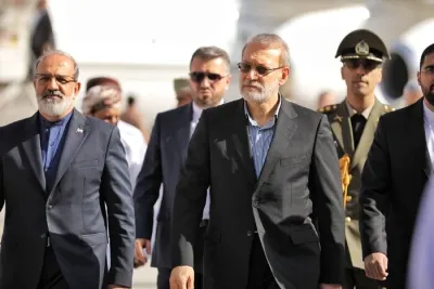 لاریجانی وارد مسقط شد