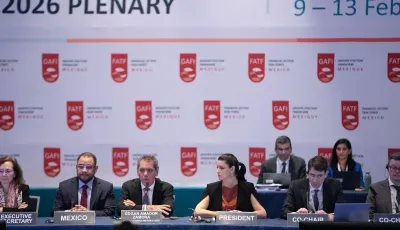 در داستان FATF هم کوتاه آمدیم باز هم طرف مقابل وقیح‌تر شد!/ ایران همچنان در لیست سیاه!