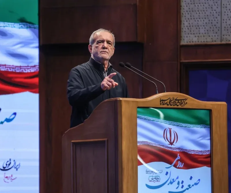 تمامیت‌خواهی وفاق