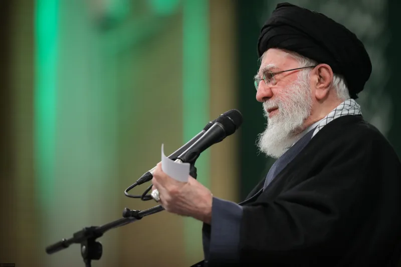 دیپلمات‌های ایرانی: مراتب وفاداری راسخ خود را به رهبر معظم انقلاب اعلام می‌کنیم