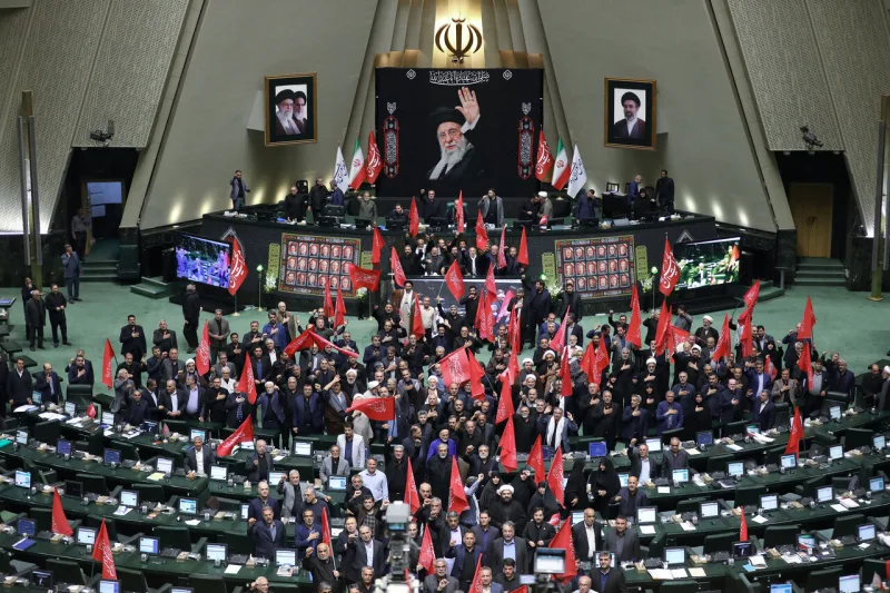 عزم نمایندگان برای پایان تعطیلی صحن