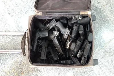 بازداشت ۲ عضو تیم قاچاق سلاح جنگی + فیلم