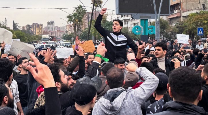 2025 11 25T144333Z 1 LYNXMPELAO0SQ RTROPTP 4 SYRIA SECURITY COAST PROTEST 1